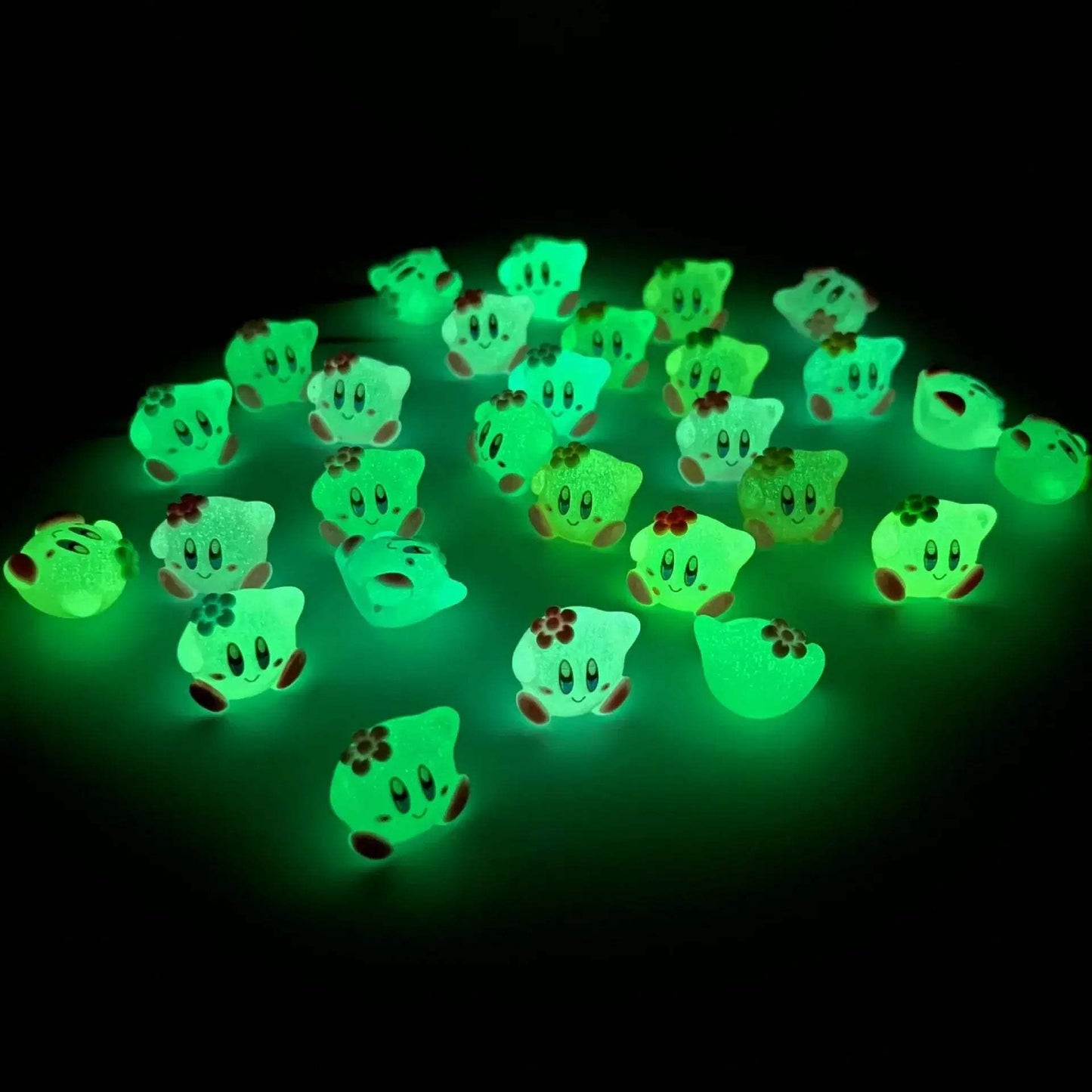 Luminous Star Kirby Action Figures Set With Resin Keychains - ToylandEU