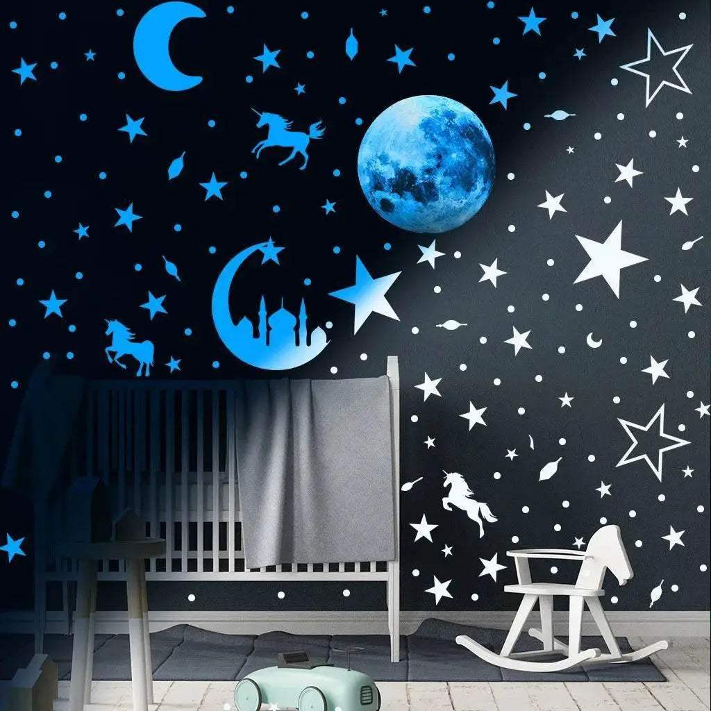  Radiant Moon And Stars Glow Wall Stickers Toyland EU -  ToylandEU™