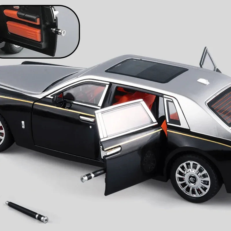 Luxy Diecast Model Car Rolls Royce Phantom With Sound And Light For Kids - ToylandEU