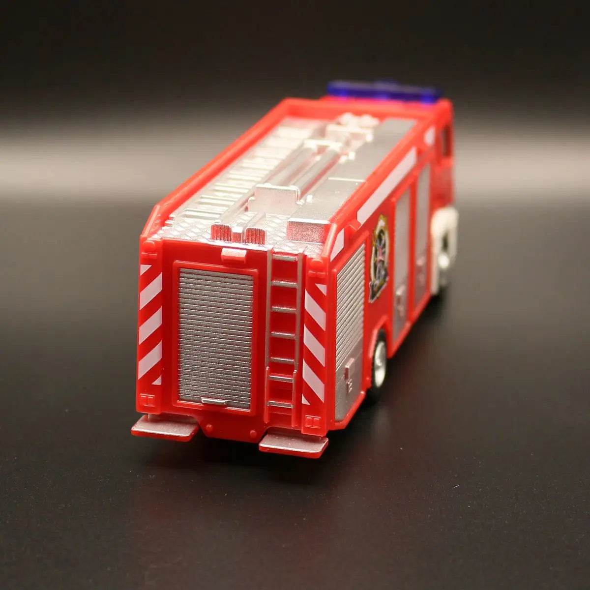 1/64 Scale Detailed MAN Fire Engine Truck - Perfect for Kids & Collectors - ToylandEU