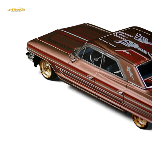  Cadillac Diwei Diecast 1 64 Metallic Red Copper Preorder -  ToylandEU™