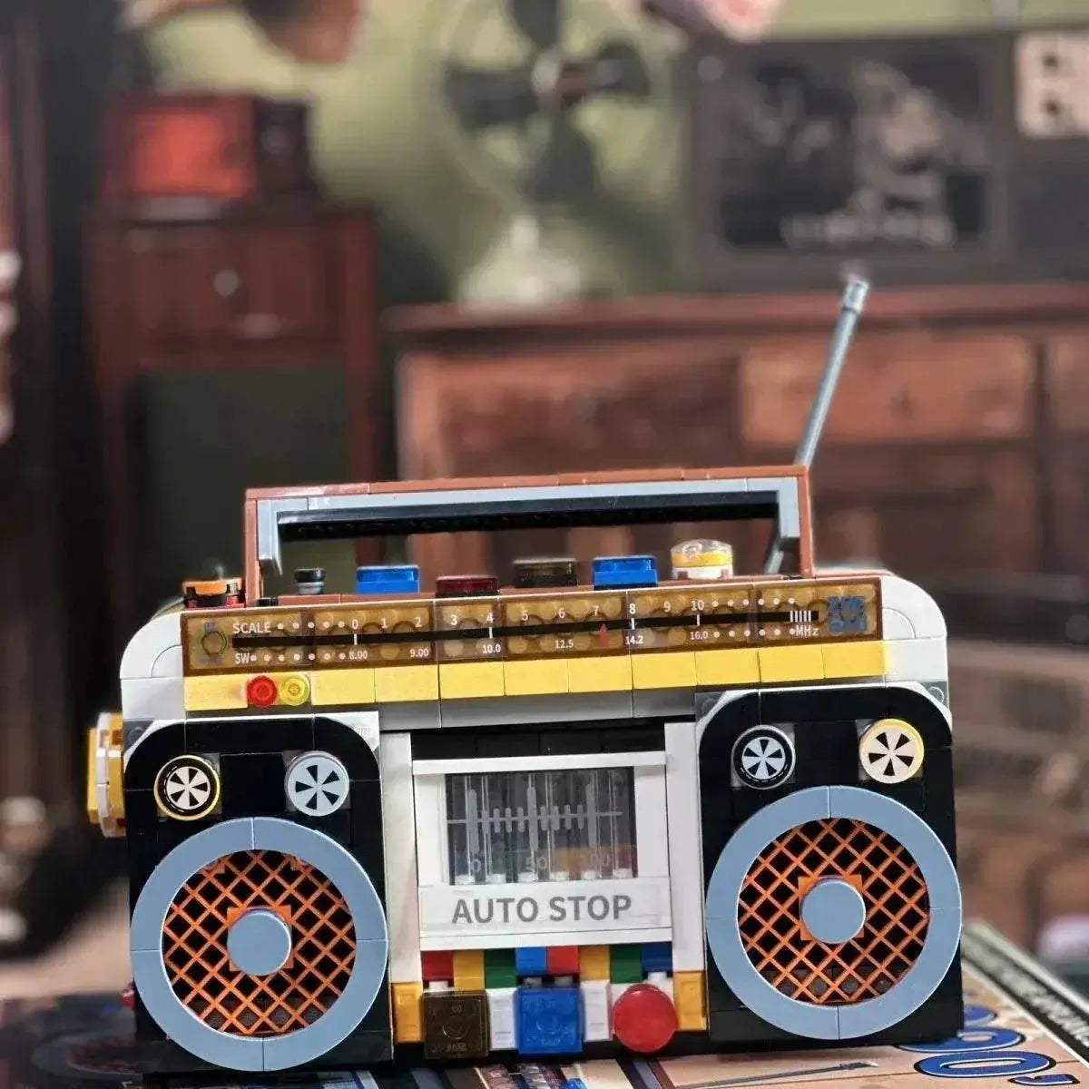 554PCS Color Radio Model Building Blocks Retro Home Appliances - ToylandEU
