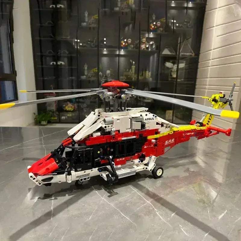 MOC Airbus H175 Rescue Helicopter Lego Compatible Blocks With Spinning Rotors - ToylandEU