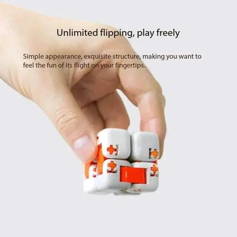  Bright Fidget Cube 7 Surprise Blocks Toyland EU -  ToylandEU™