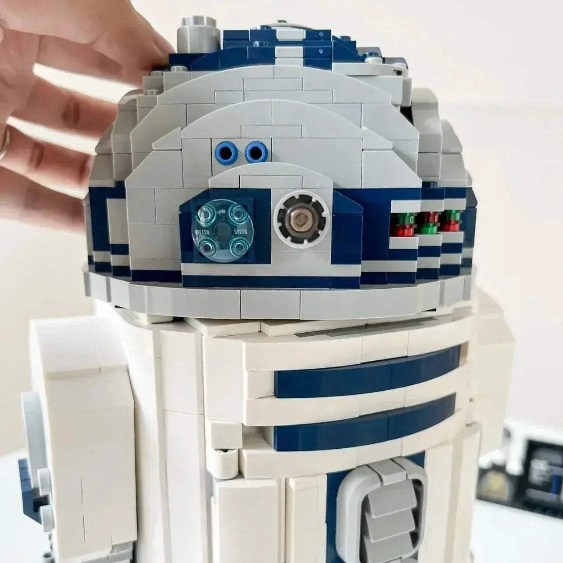 R2D2 Space Robot Building Blocks Set 2314 Pieces for Education - ToylandEU