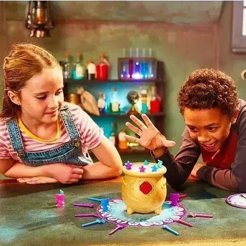 Magic Mixies Magic Potion Cauldron Game - ToylandEU