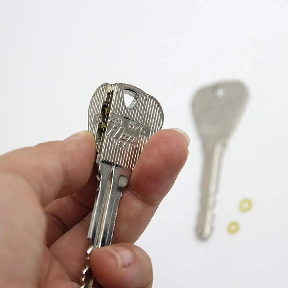  Magic Trick | Key Through Bottle | Toylandeu™ 