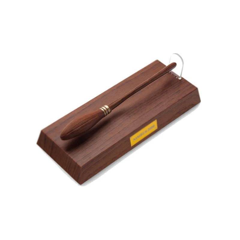 Magical Floating Broomstick Pen - Enchanting Wizard Desk Decor - ToylandEU