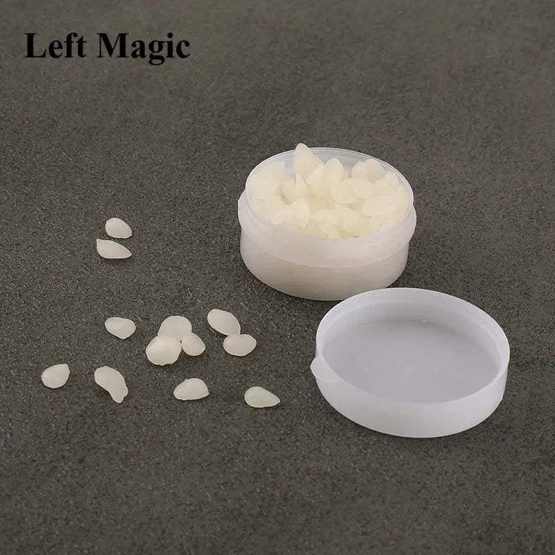 Magician Wax Pellets For Invisible Thread Tricks And Close Up - ToylandEU