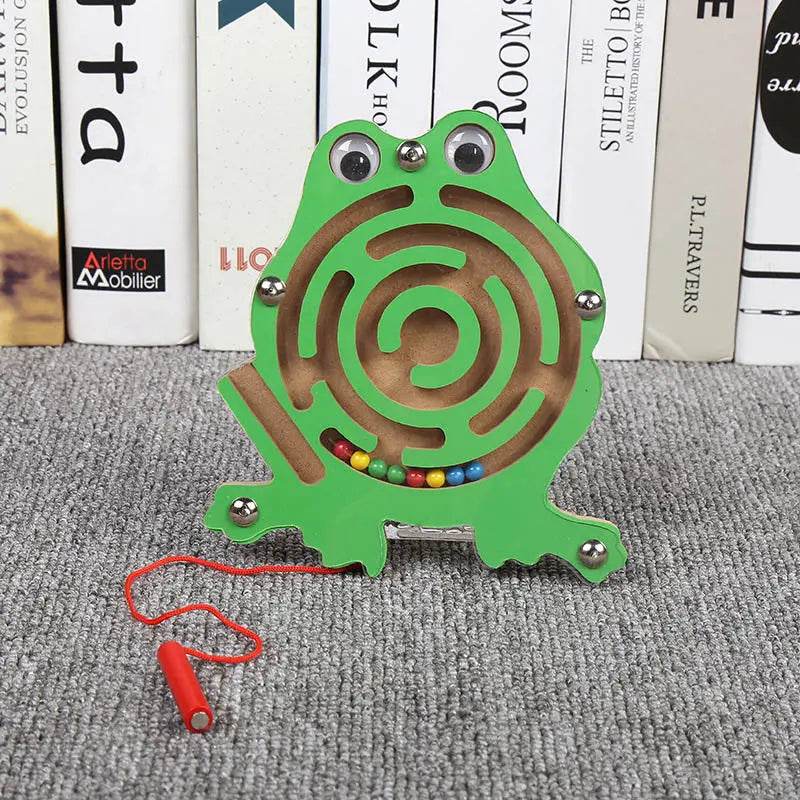 Magnetic Animal Maze: Fun Wooden Writing Toy for Kids' Skill Development - ToylandEU