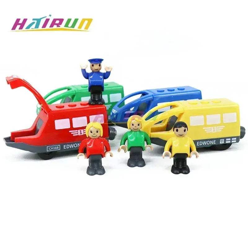 Magnetic Diecast Train Set With Doll On Wooden Track - ToylandEU