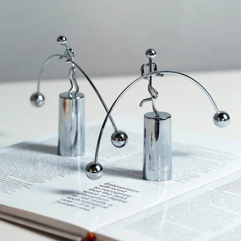 Magnetic Levitation Newton Pendulum - Elegant Nordic Home Decor Piece - ToylandEU