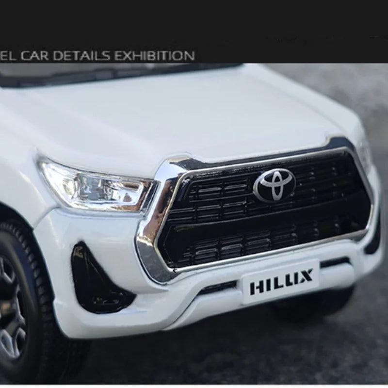 Maisto Toyota Hilux | 1:27 Scale Diecast | Toylandeu™
