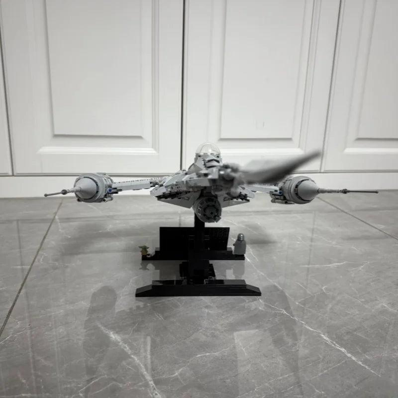 Mandalorian Starfighter | 1809-Pieces | Toylandeu™