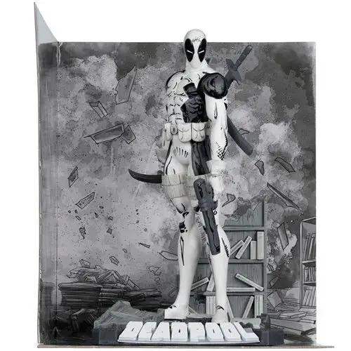 Marvel Deadpool The New Mutants #98 Line Art 1:10 Scale Posed Figure with Scene - Gold Label Exclusive - ToyShnip