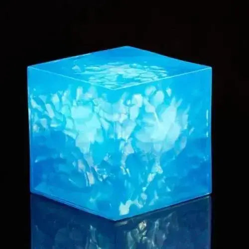 Loki Action Figure With Tesseract Accessory For Collectors - ToylandEU
