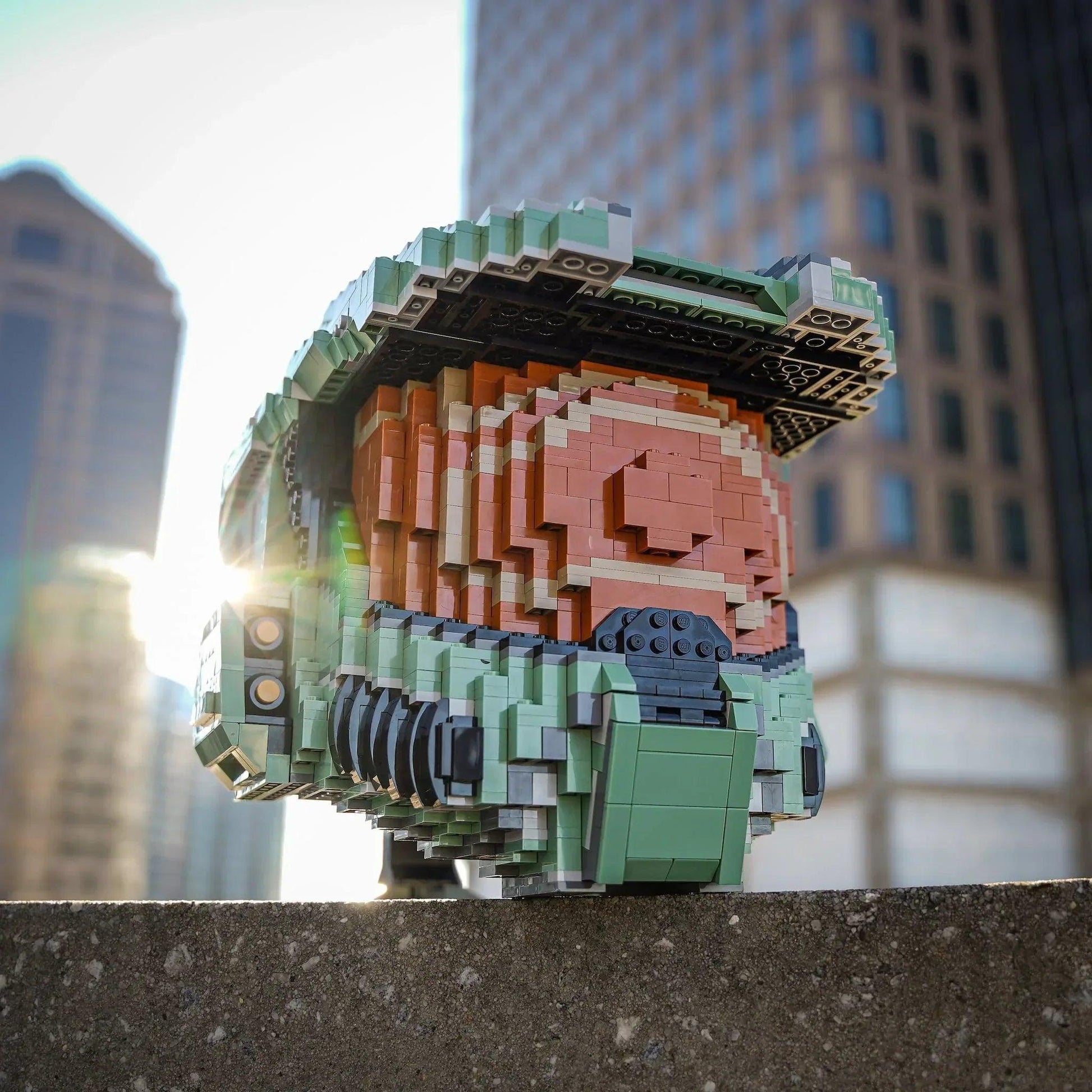  Master Chief Helmet LEGO Replica Life Size 2700 Bricks -  ToylandEU™
