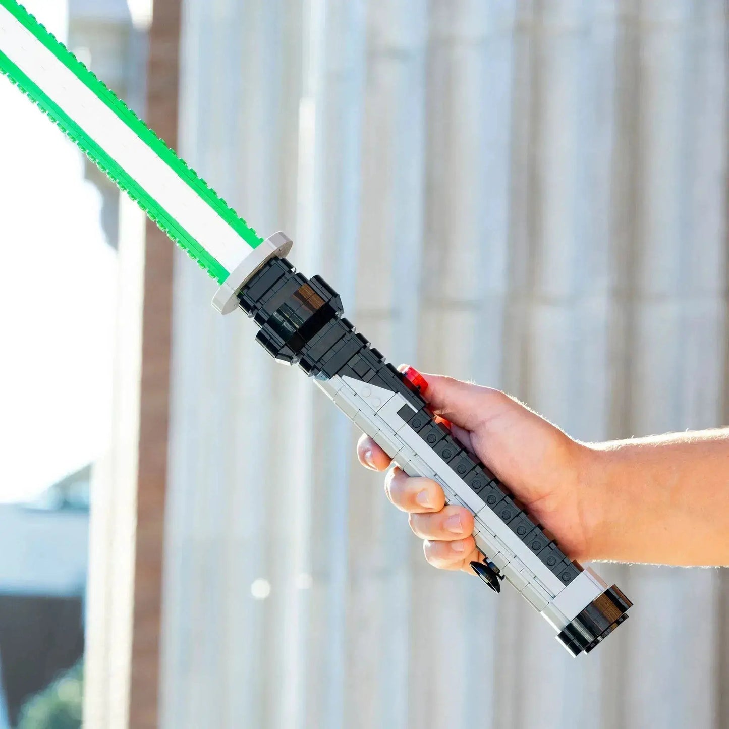 Master Jinn's Life-Sized Saber - ToylandEU
