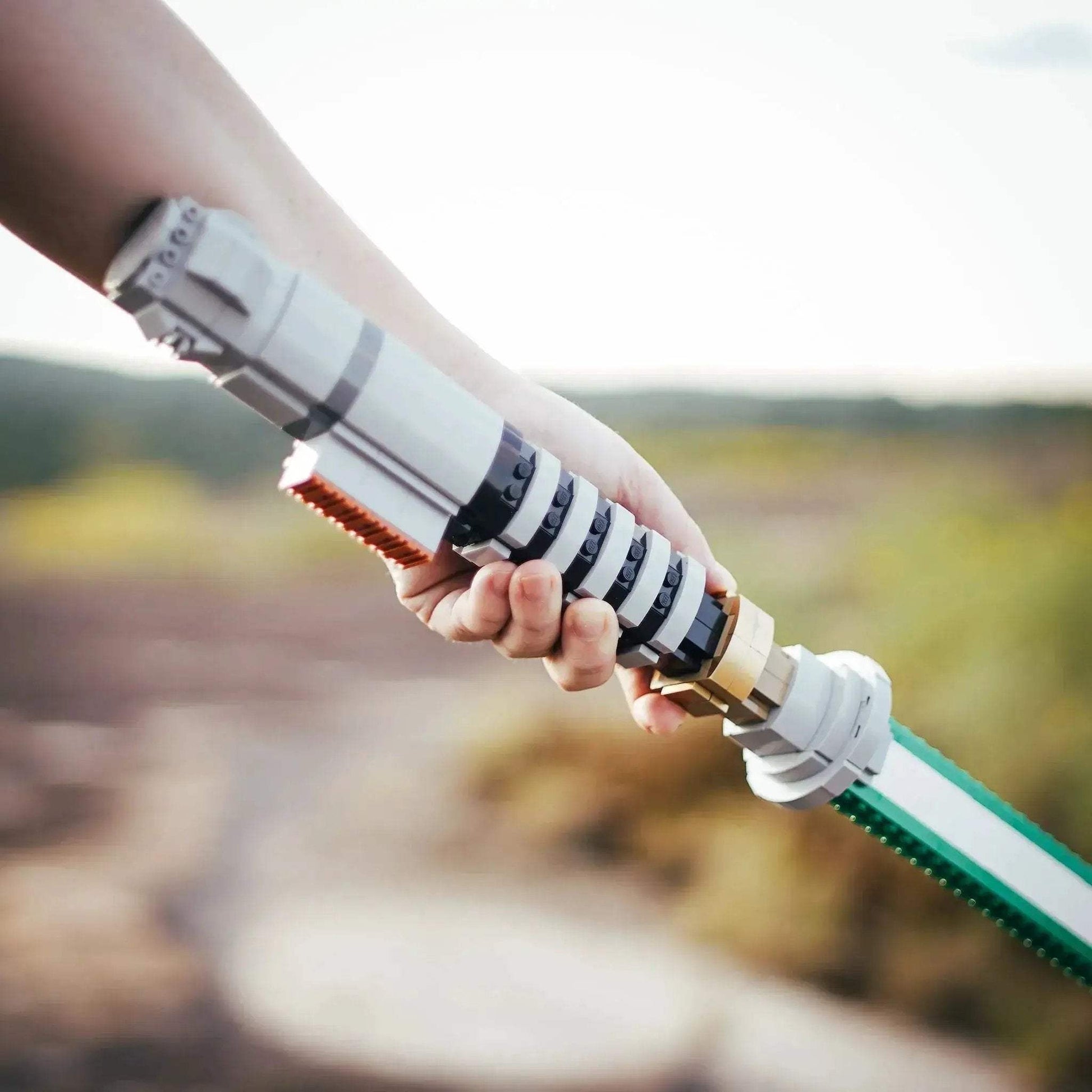 LEGO Lightsaber Life-Size Luke Skywalker Replica With Authentic Glow - ToylandEU