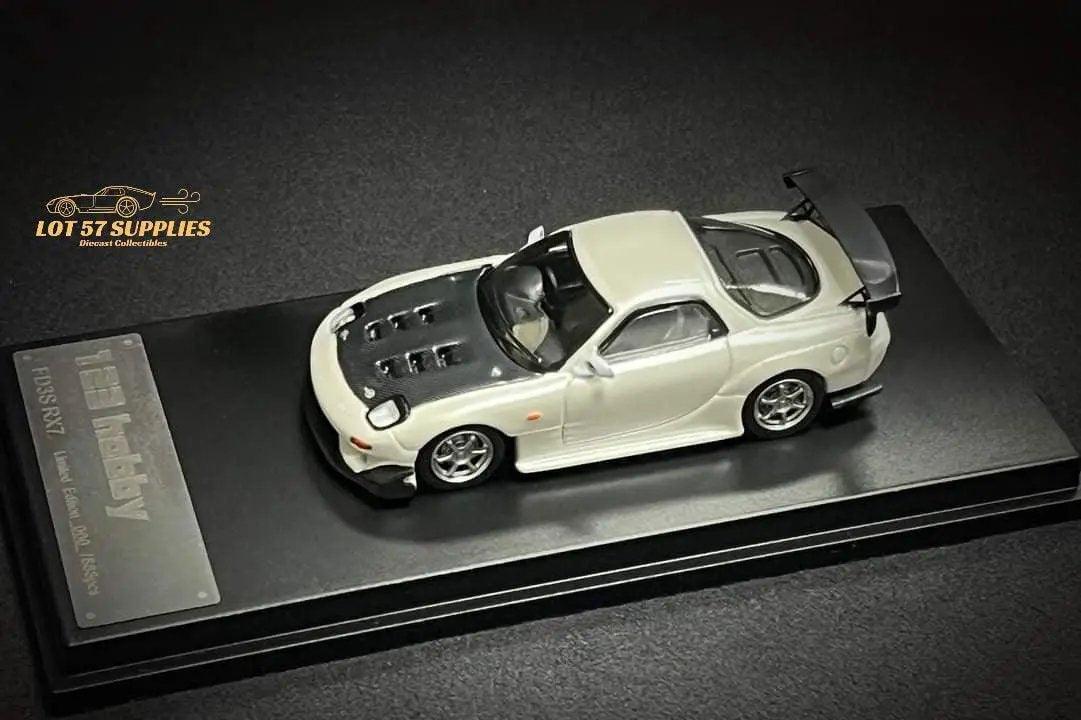  Mazda RX7 Diecast Model 1 64 Limited Pearl White -  ToylandEU™