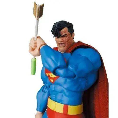 Medicom DC Batman The Dark Knight Returns - Superman MAFEX Action Figure -  ToylandEU™