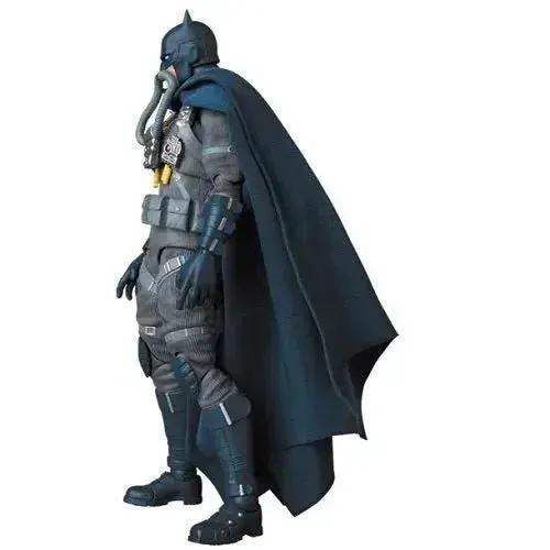 Batman Hush Stealth Jumper MAFEX Action Figure With Fabric Cape - ToylandEU