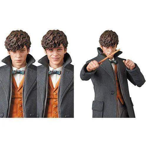 Newt Scamander MAFEX Action Figure With Niffler And Accessories - ToylandEU