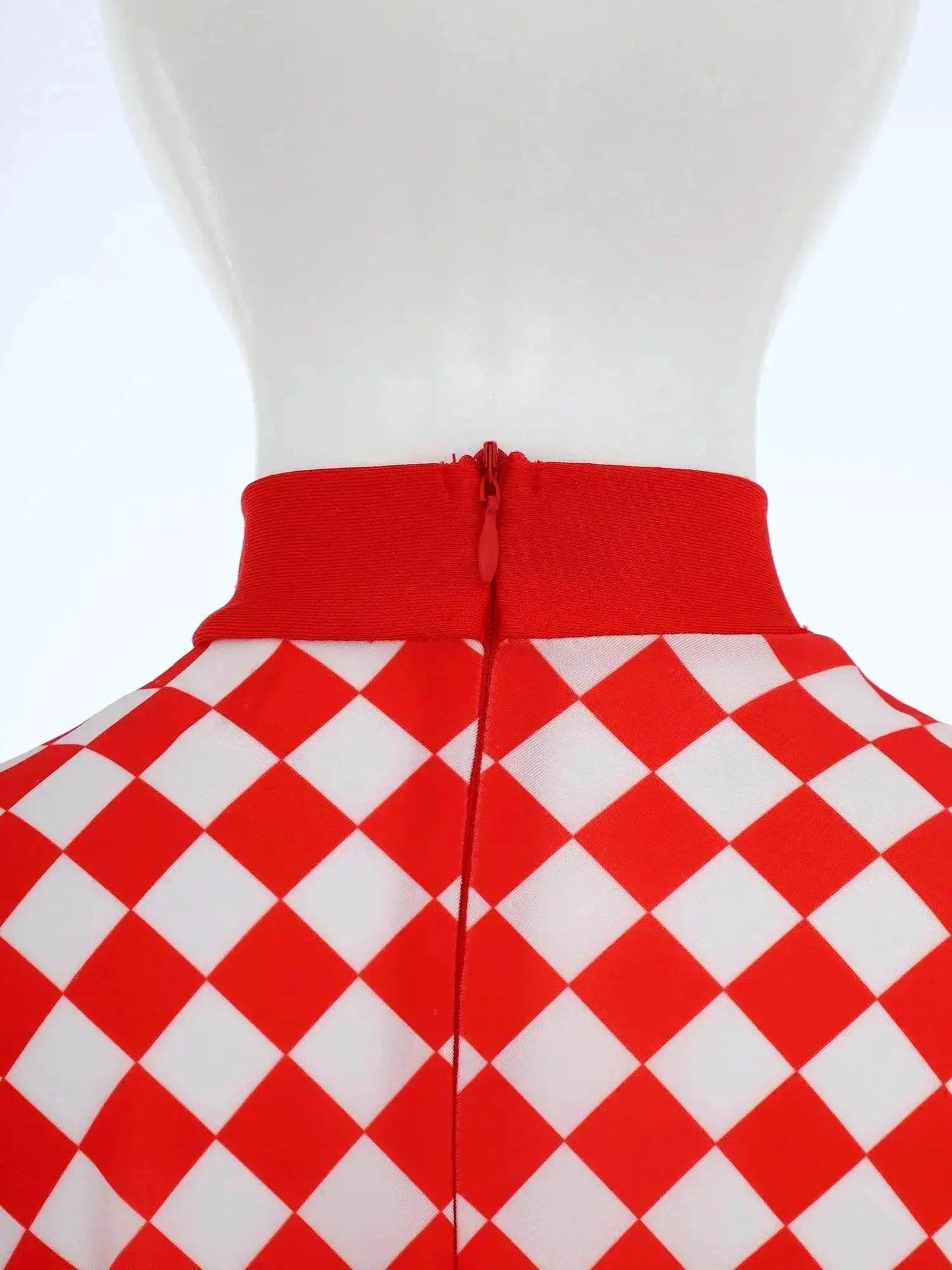  Medieval Knight Costume for Kids: Fun Zip Tee with Bow & Checkers -  ToylandEU™
