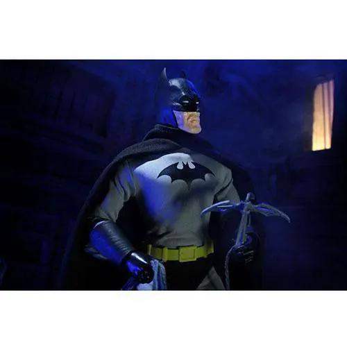 Mego 14 Inch Batman Action Figure DC Collectible Hero - ToylandEU