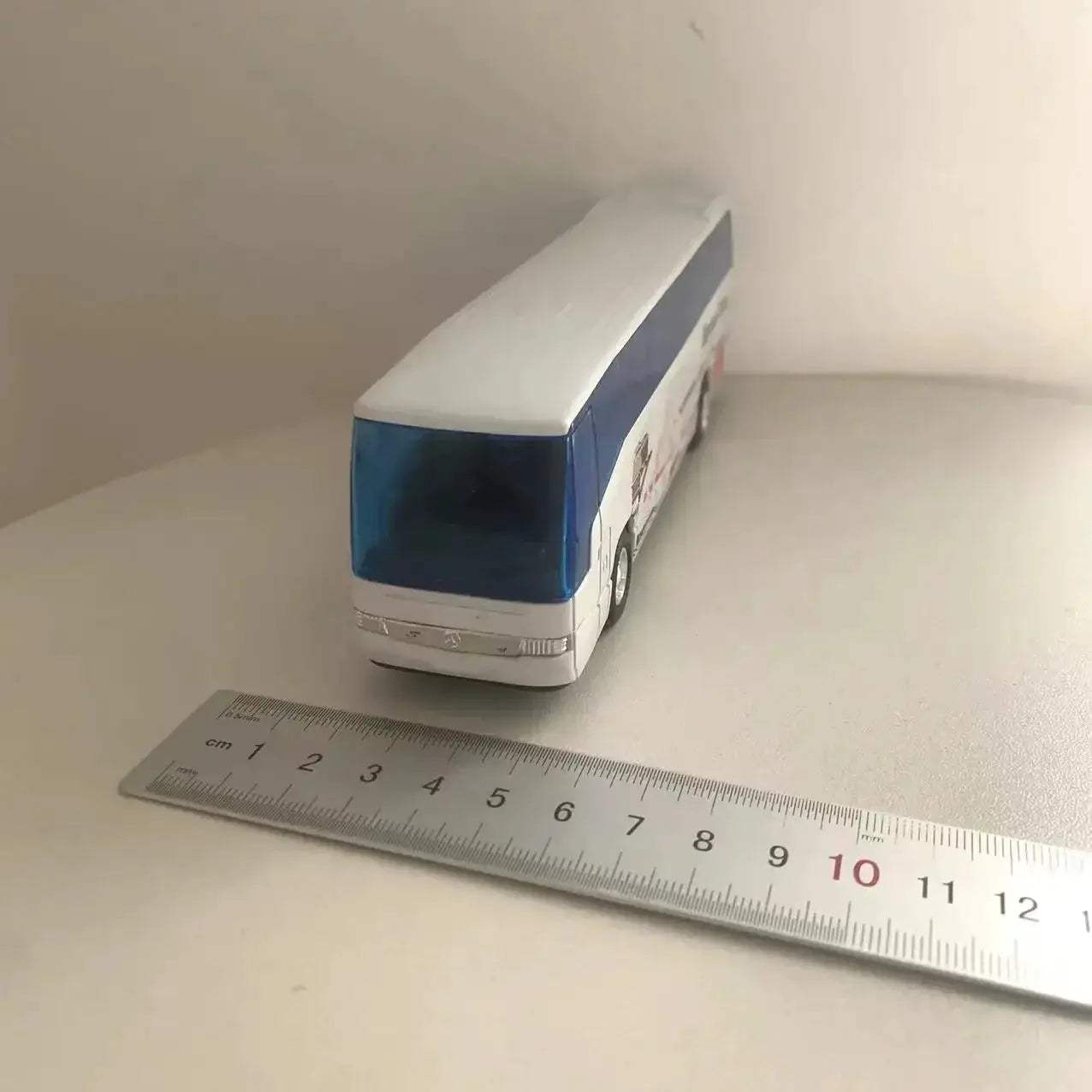Mercedes Benz Coach Diecast Alloy Pull Back Model - ToylandEU