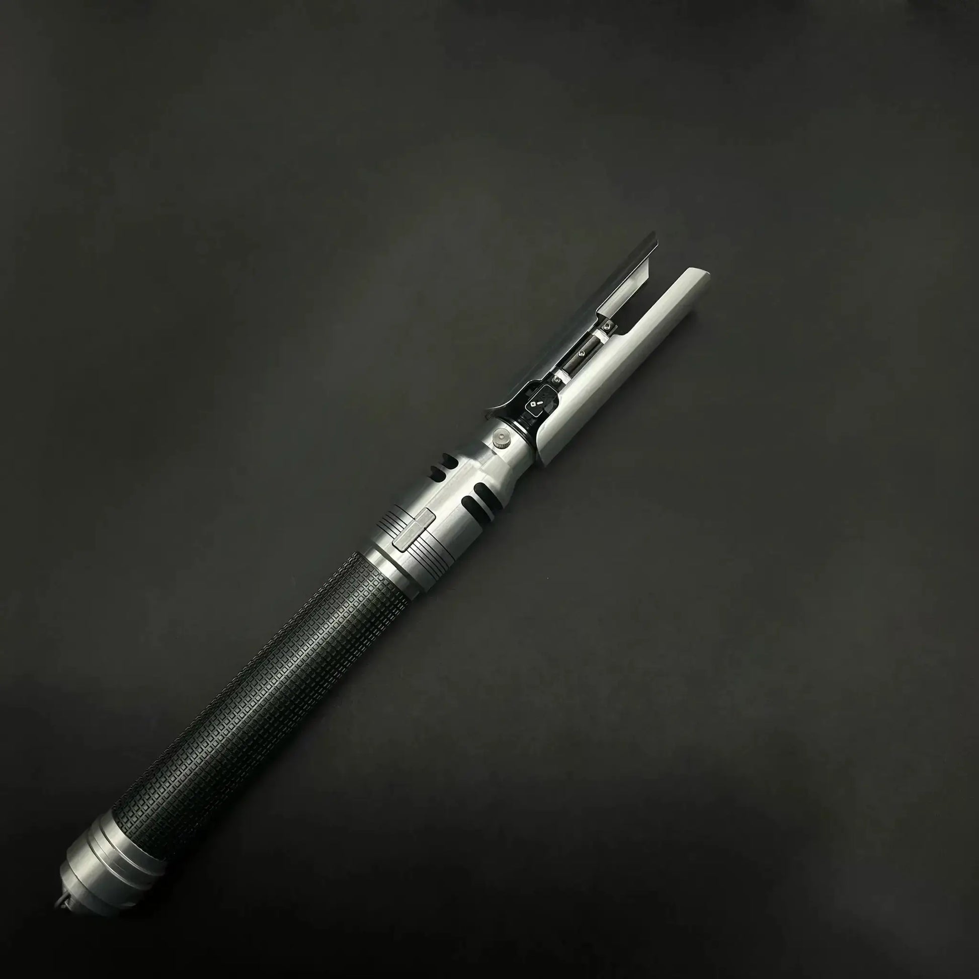 Metal RGB Lightsaber Hilt For Cosplay Dueling Proffie Ready - ToylandEU