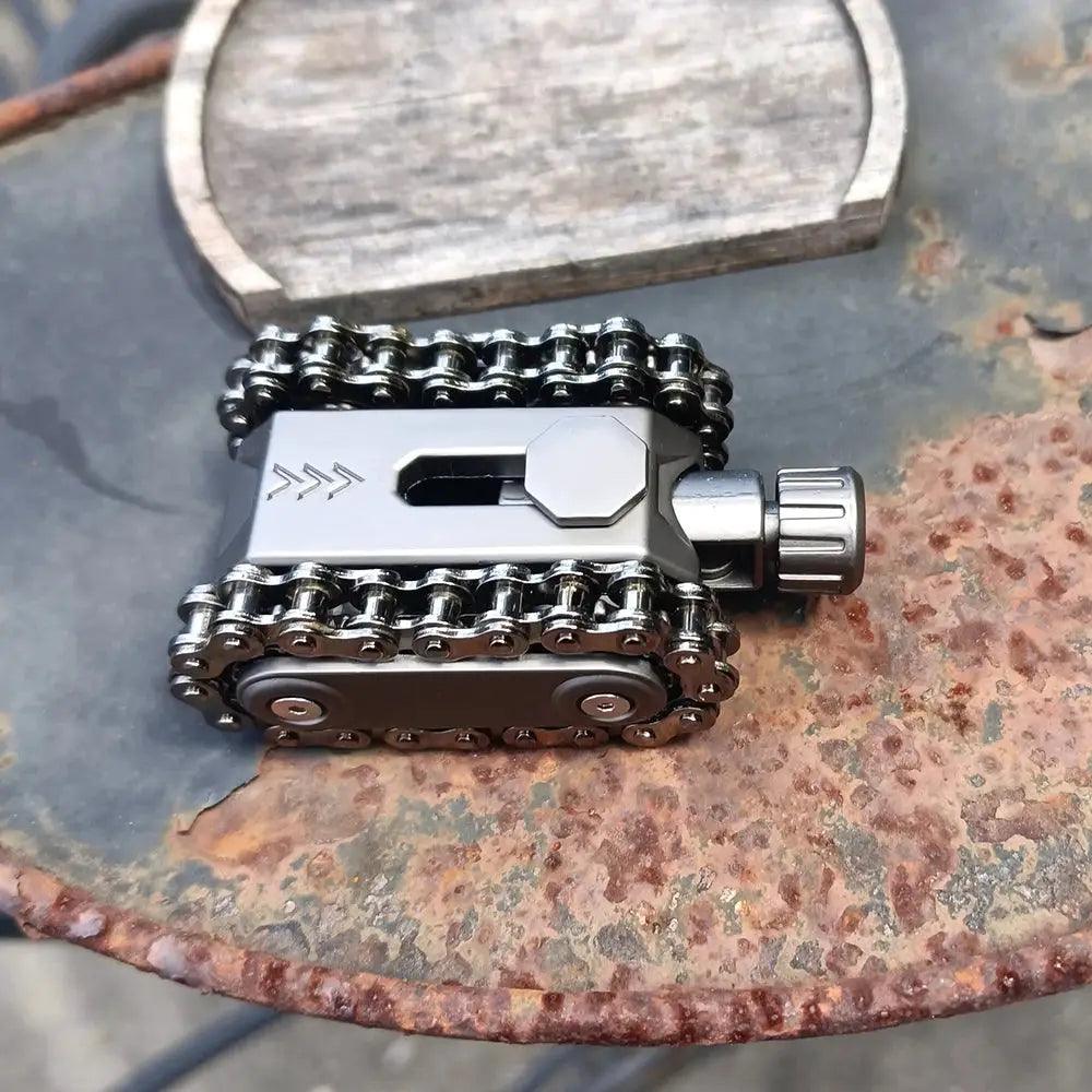 Metal Rotating Tank Fidget Toy CE Certified Smooth Spin -  ToylandEU™