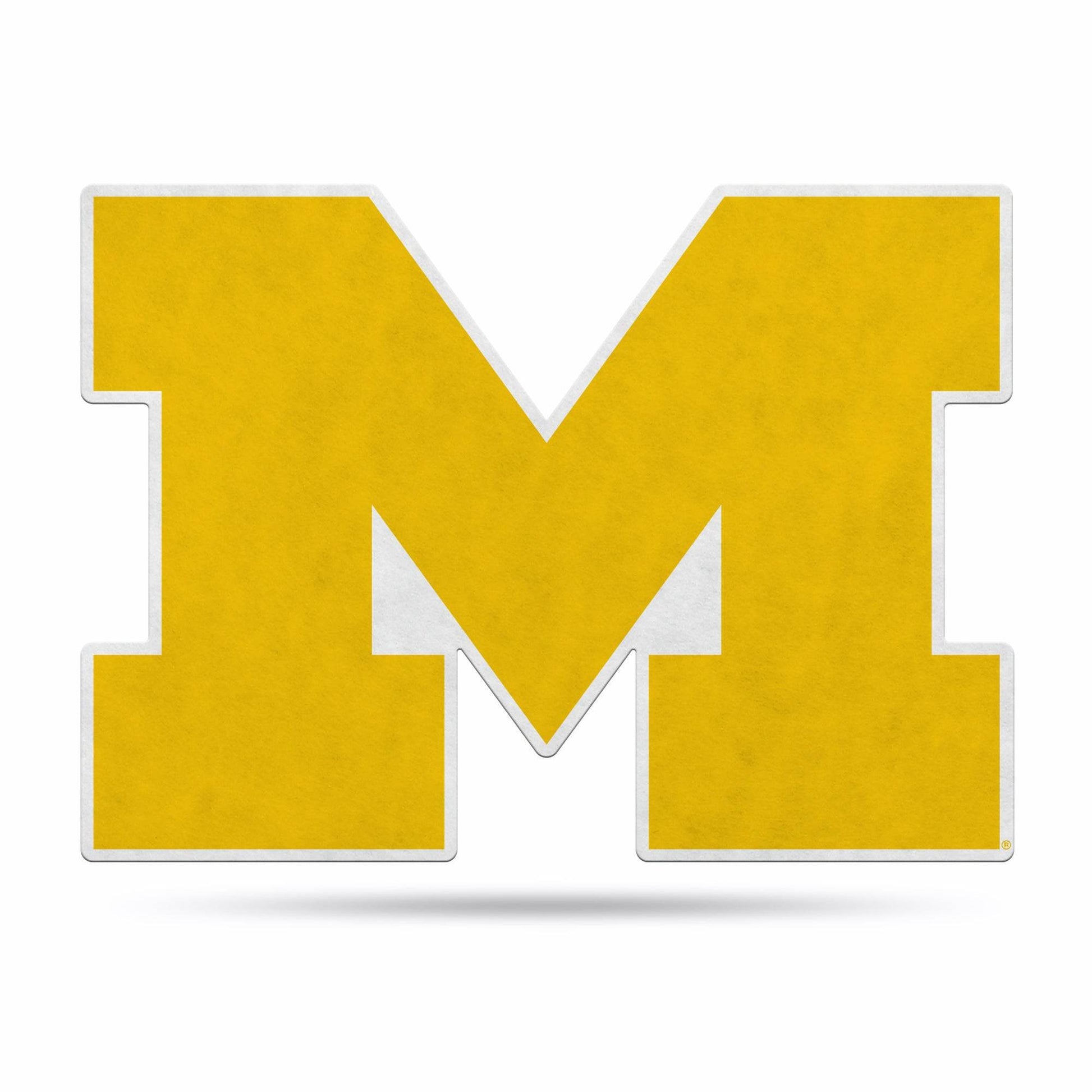 Michigan Wolverines Pennant Shape Cut Logo Felt Banner - ToylandEU