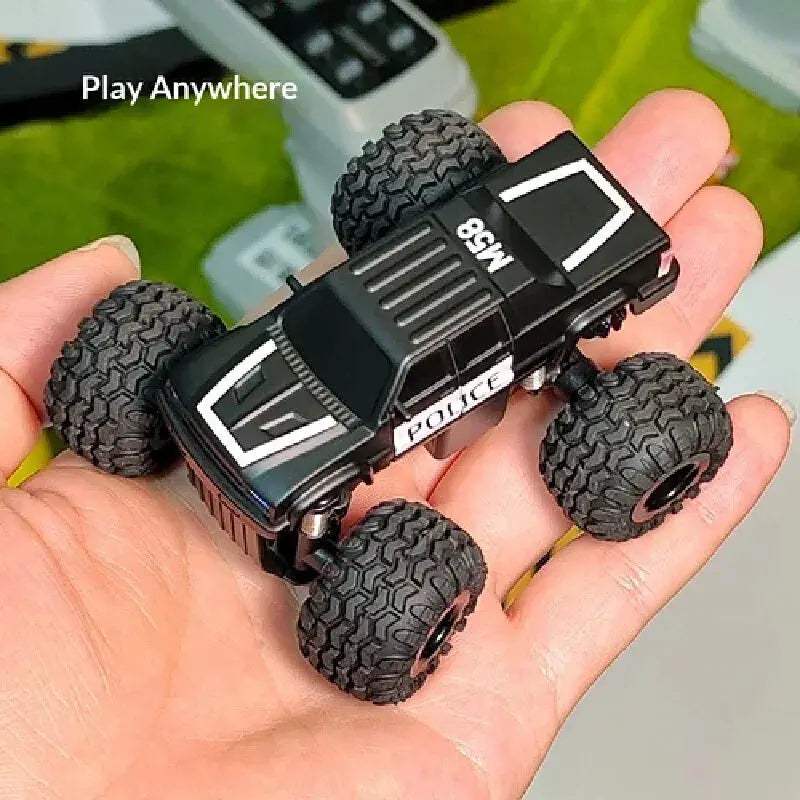 Micro Monster Truck RC Car Desktop Mini 1to58 RTR Transmitter - ToylandEU