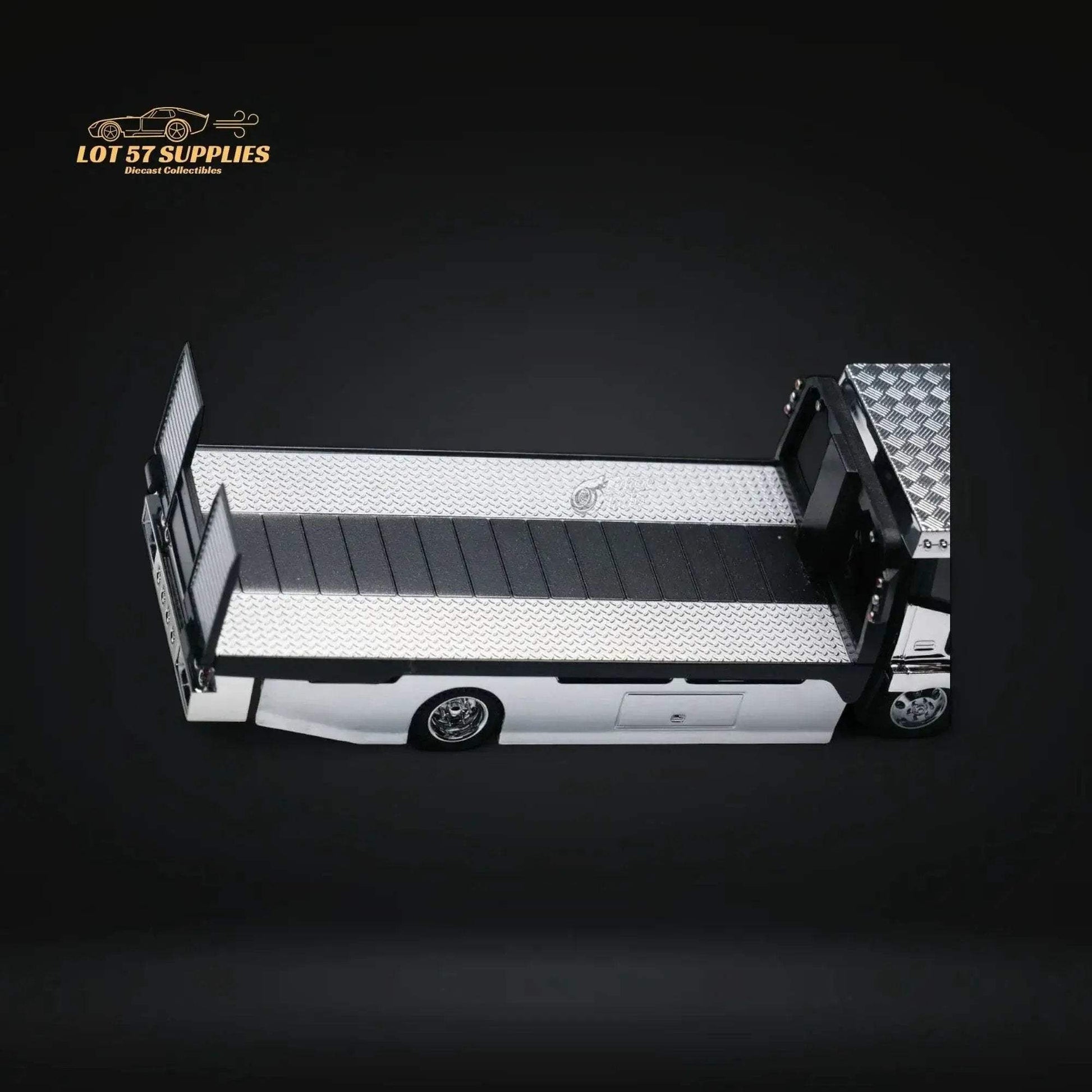 MicroTurbo Dekotora Flatbed Tow Truck With Stickers 1:64 - ToylandEU