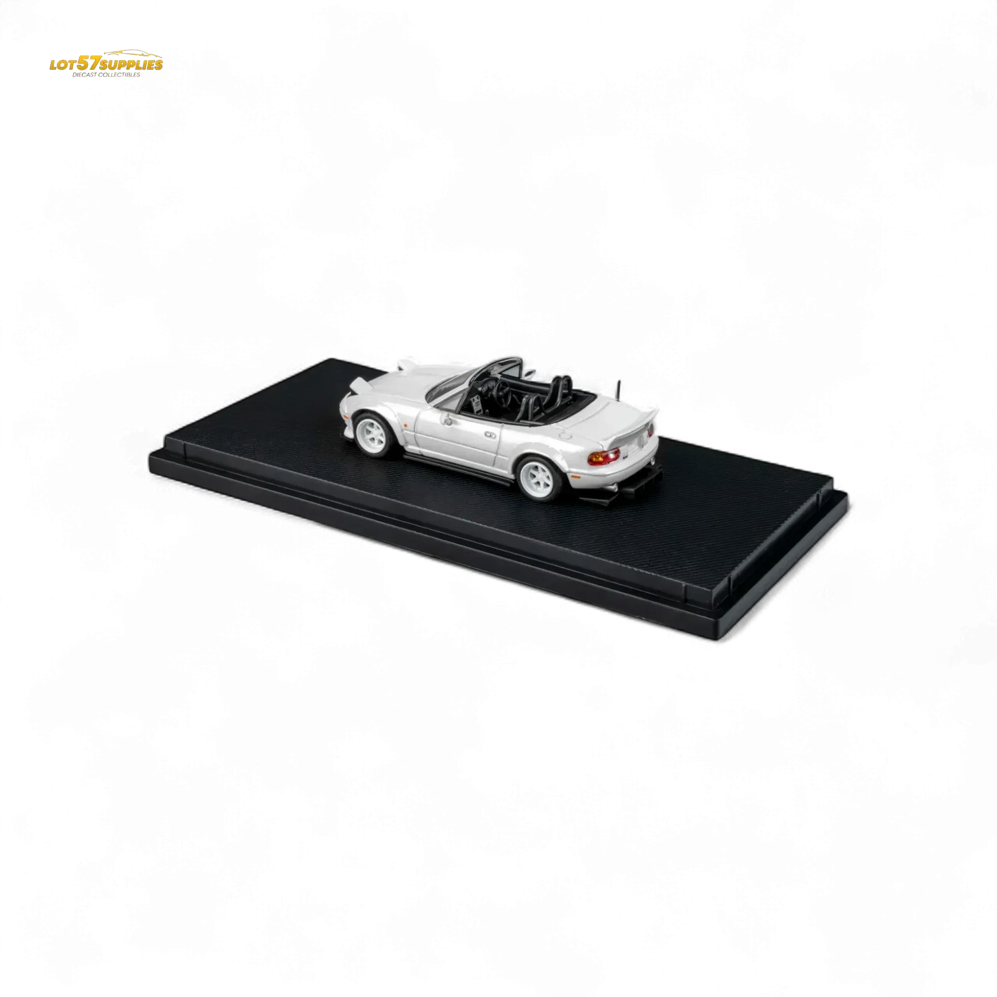 Microturbo Custom MX5 Rocket Bunny - Metallic White 1:64 - ToylandEU