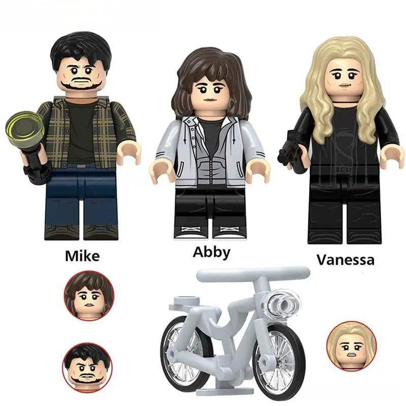  FNAF Lego Minifigures Mike Vanessa Abbey Exclusive -  ToylandEU™