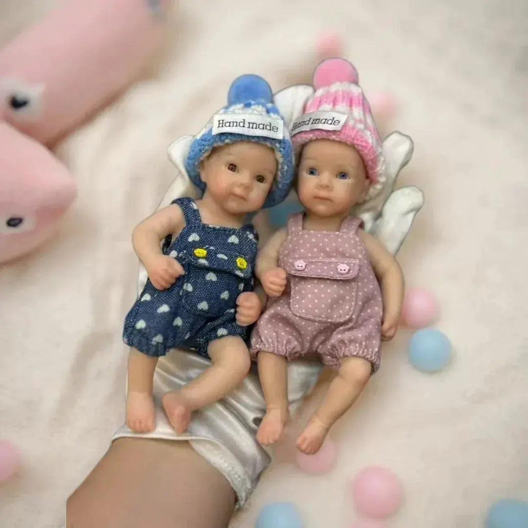  Mini Silicone Doll Washable Lifelike Soft Touch Toy -  ToylandEU™