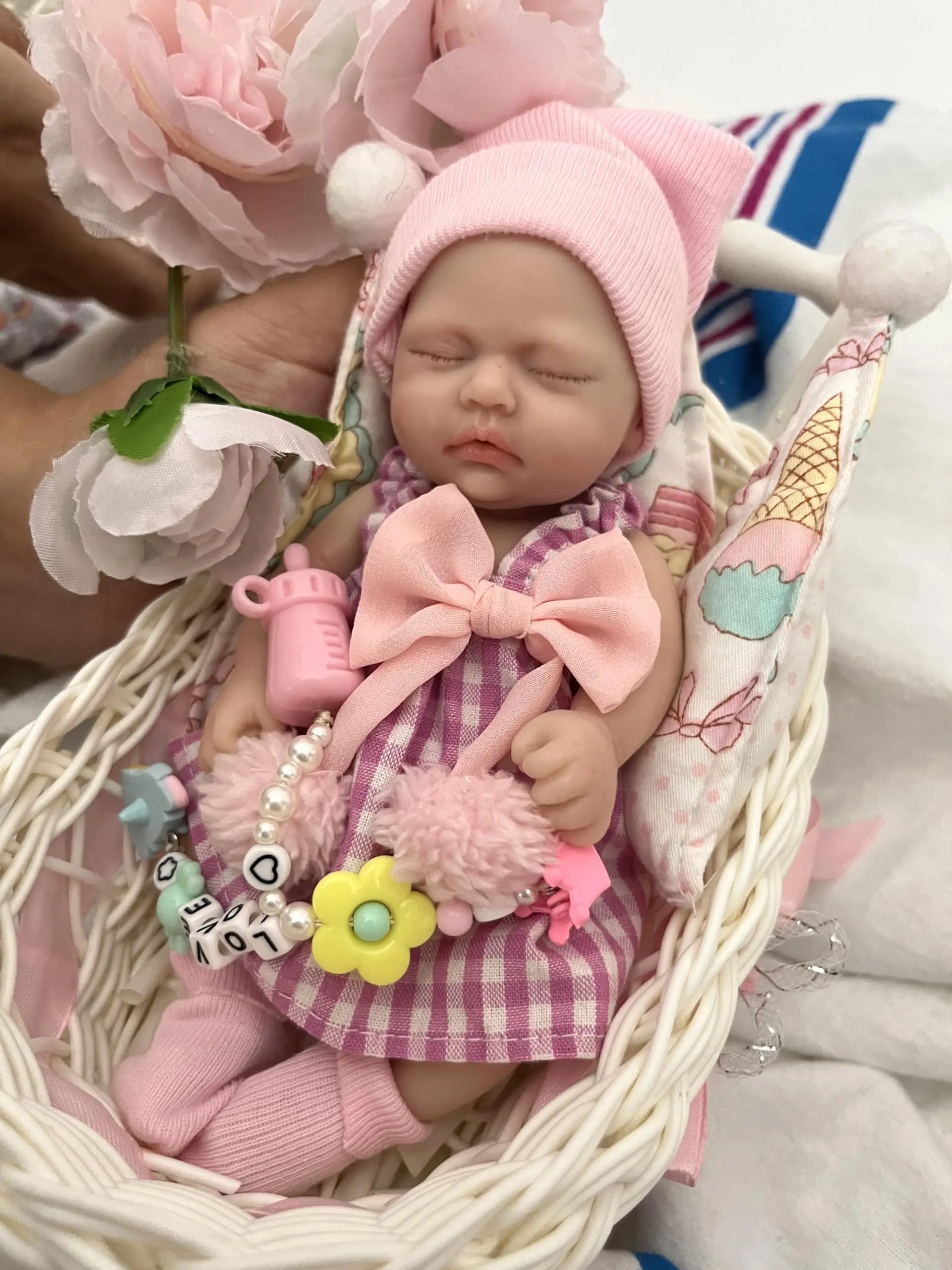 Miniature Babies 7" Full Body Silicone Baby Reborn Doll Lifelike Sleeping Baby Girl Gift - ToylandEU