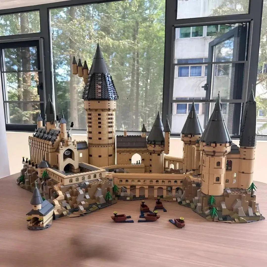 Miniature Magic Castle Building Blocks Set 6020 Pieces Birthday Gift - ToylandEU