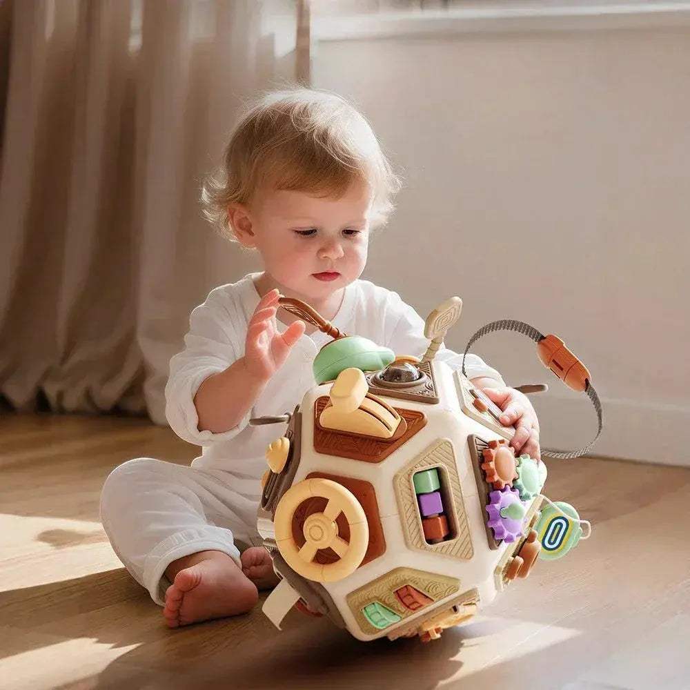 Montessori Busy Board Cube for Fine Motor Skills Travel Edition - ToylandEU