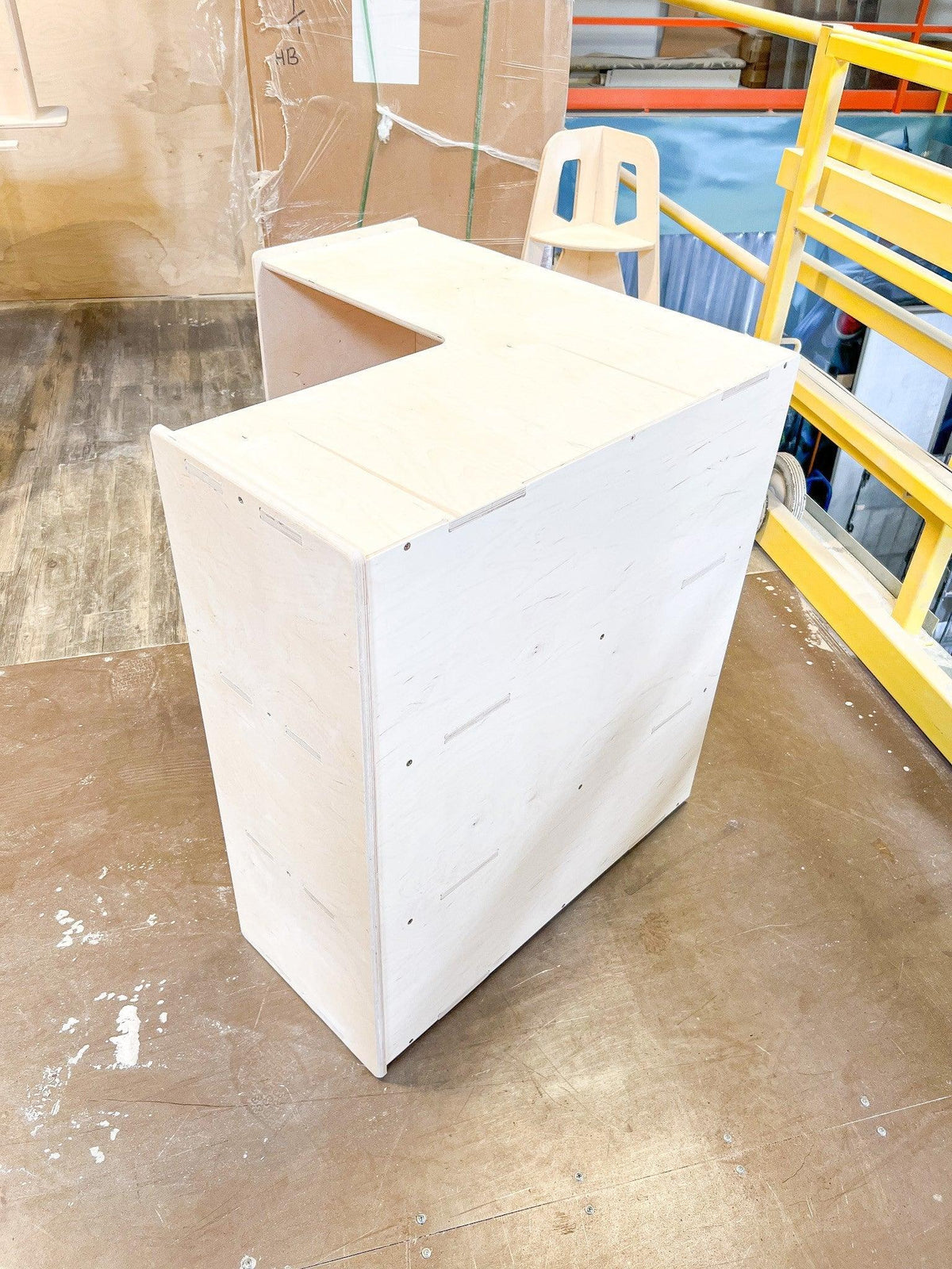 Montessori Corner Shelf | 33in Tall Birch | Toylandeu™