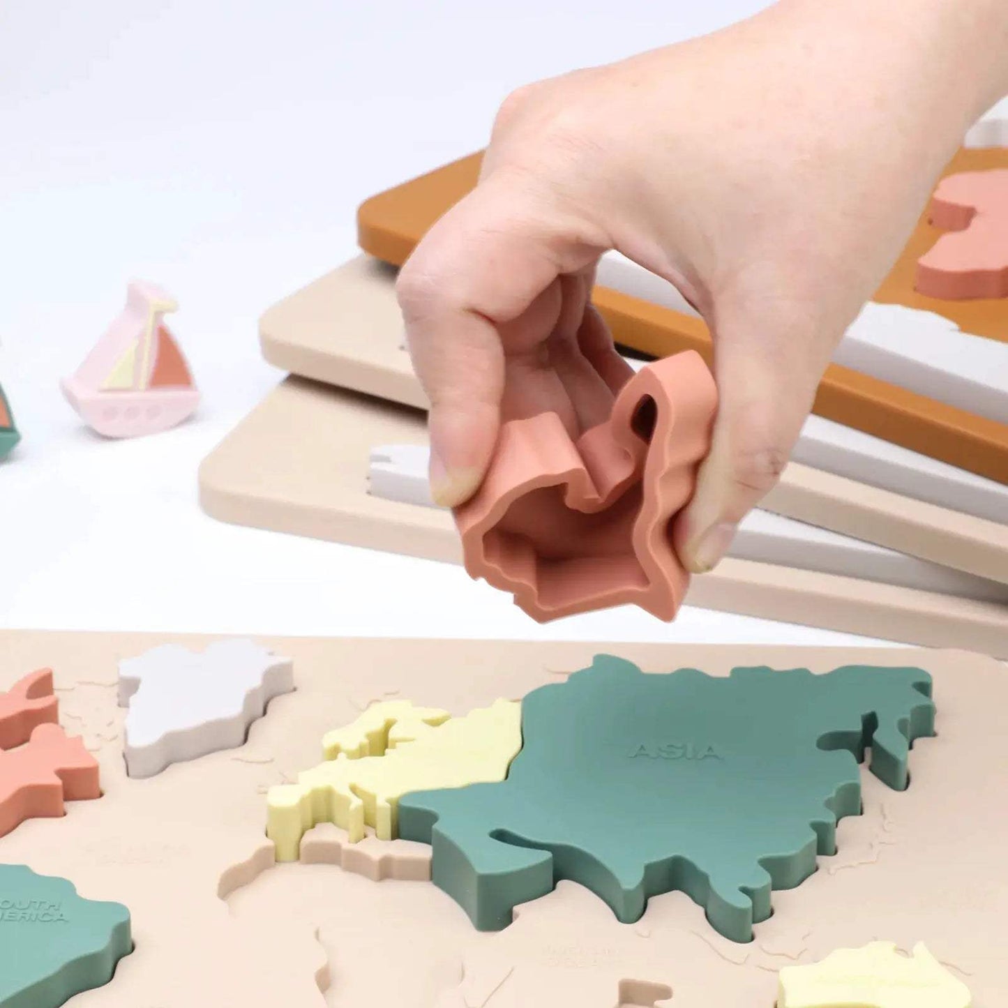 Montessori World Map Educational Puzzle Toy For Kids - ToylandEU