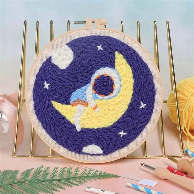 Moonlit Scenery Punch Needle Embroidery Craft Kit - DIY Rug Hooking Set with Threader, Fabric, and Wool Yarn - ToylandEU