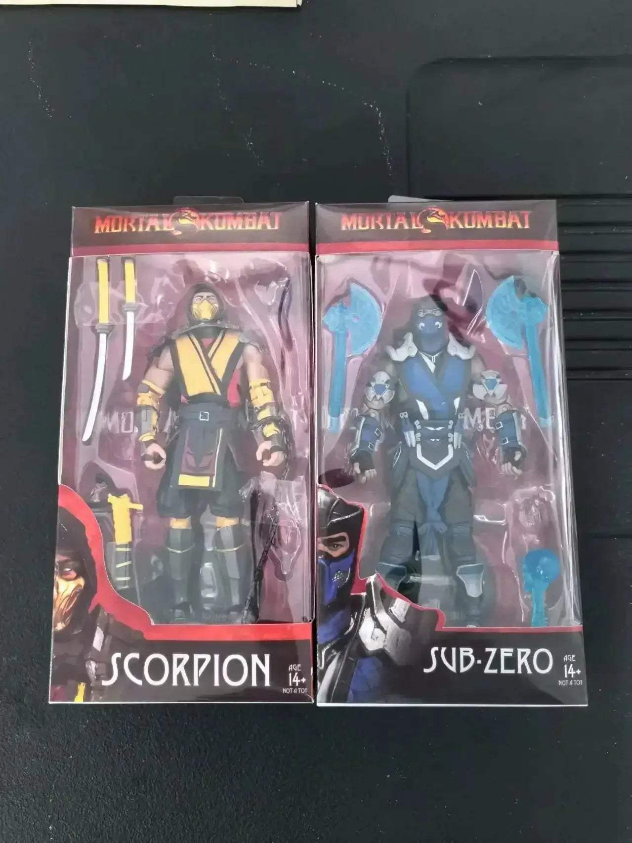Mortal Kombat Sub Zero Scorpion 7-Inch Articulated Action Figures - ToylandEU