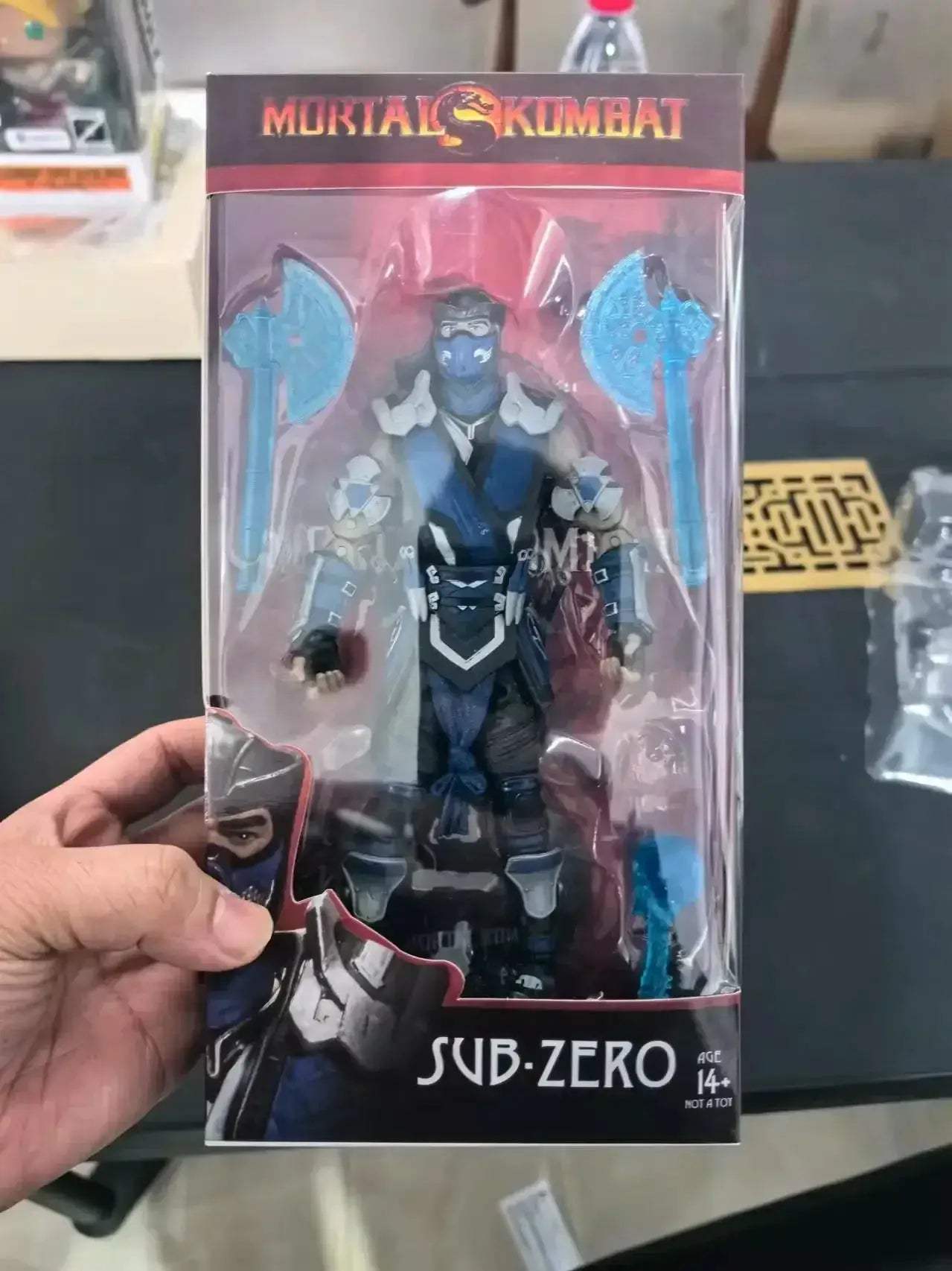 Mortal Kombat Sub Zero Scorpion 7-Inch Articulated Action Figures - ToylandEU