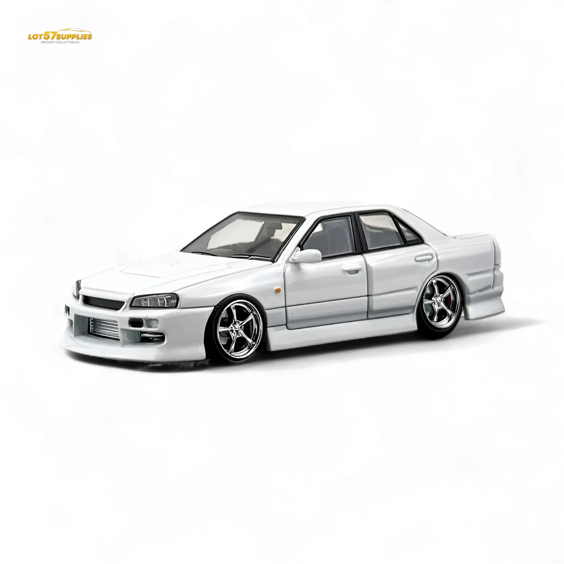 Mortal ER34 SKYLINE URAS Pearl White 1:64 - ToylandEU