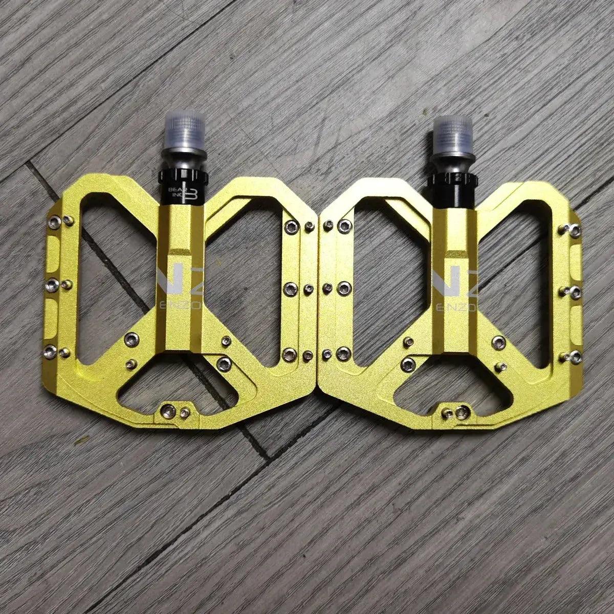  Non Slip Mountain Bike Pedals Aluminum Flat Platform -  ToylandEU™