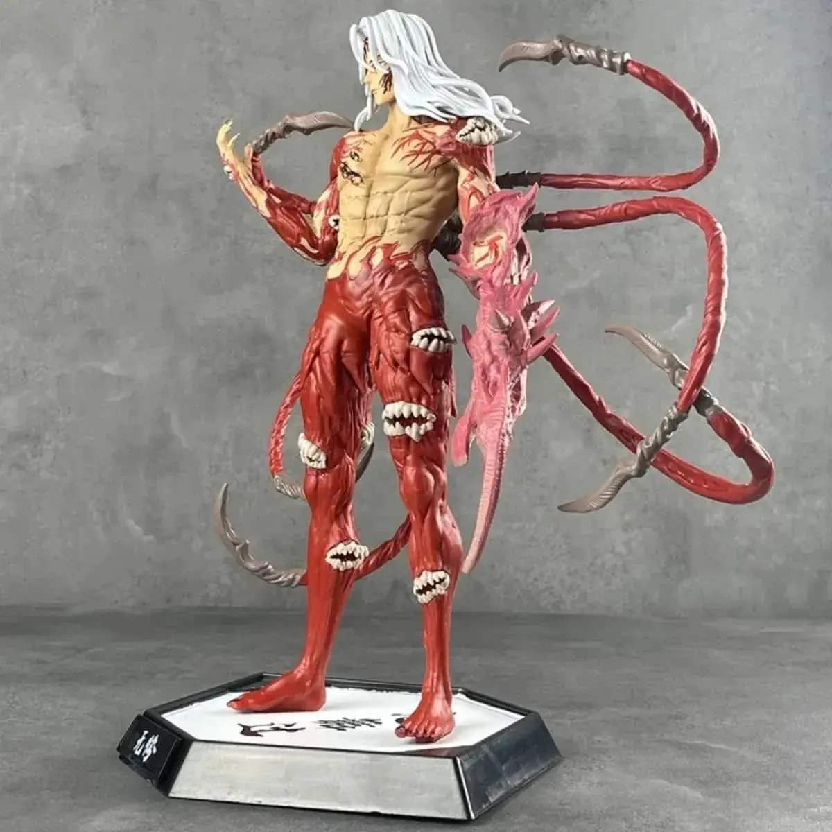 Muzan Kibutsuji Demon Slayer Figure 12 Kizuki Collectible - ToylandEU