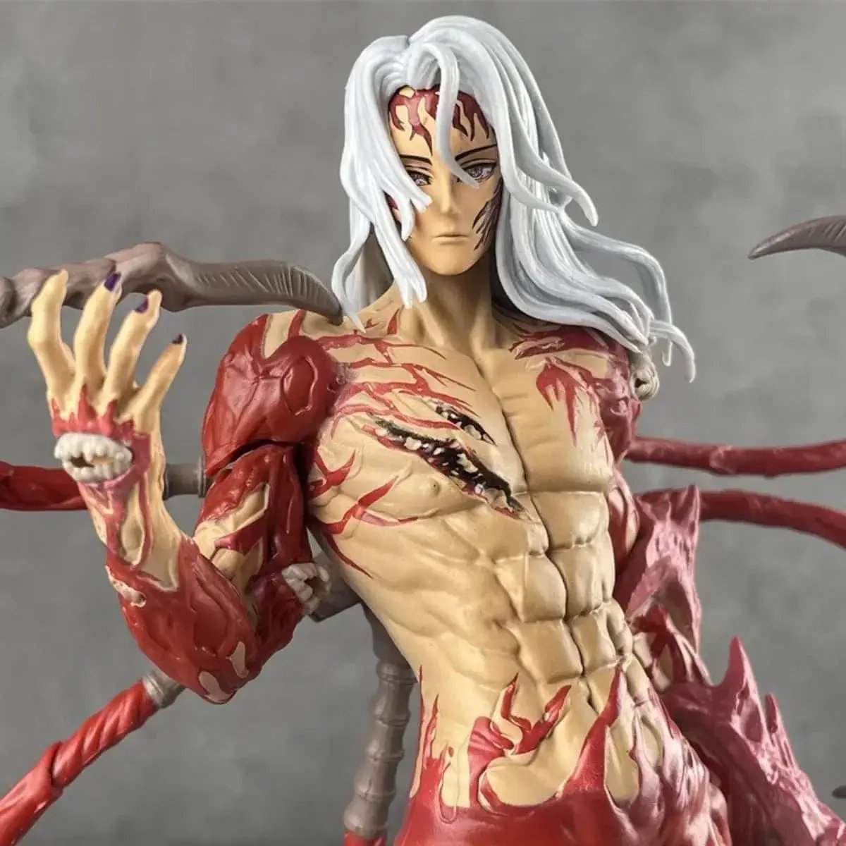Muzan Kibutsuji Demon Slayer Figure 12 Kizuki Collectible - ToylandEU